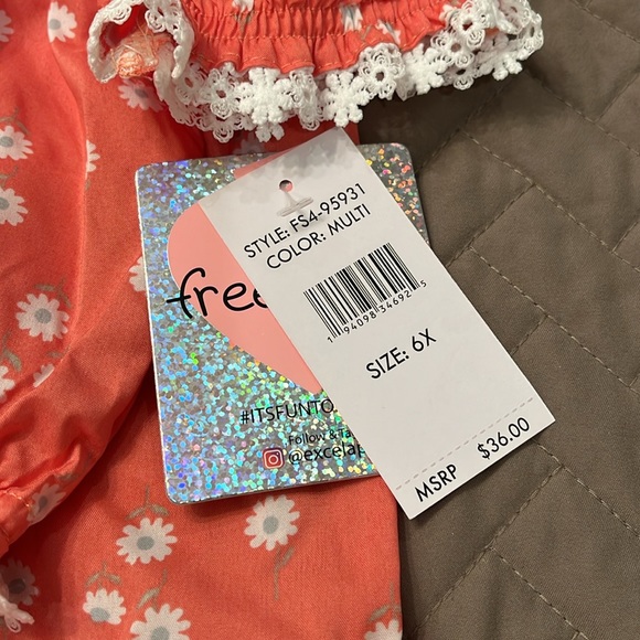 Freestyle Revolution Top and Pants Outfit Set with Matching Hair Accessory/ 6X - Picture 6 of 8